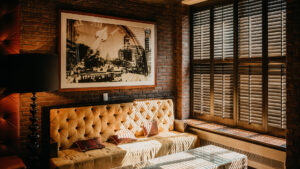 estate window sofa